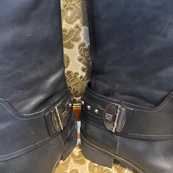 VINCE CAMUTO BLACK VC-BEATRIX STYLE KNEE HIGH BOOTS WITH SIDE ZIP - SZ 7 - Picture 2 of 7